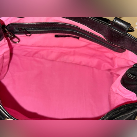 Vintage Y2K Victoria’s Secret Black Leatherette Satchel Handbag Pink Lining - Picture 10 of 15
